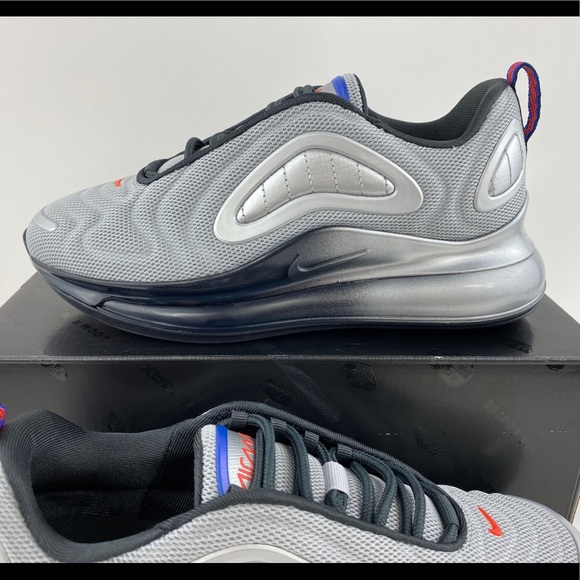 🧊NEW Nike Air Max 720 Metallic Silver🧊 - Picture 9 of 15